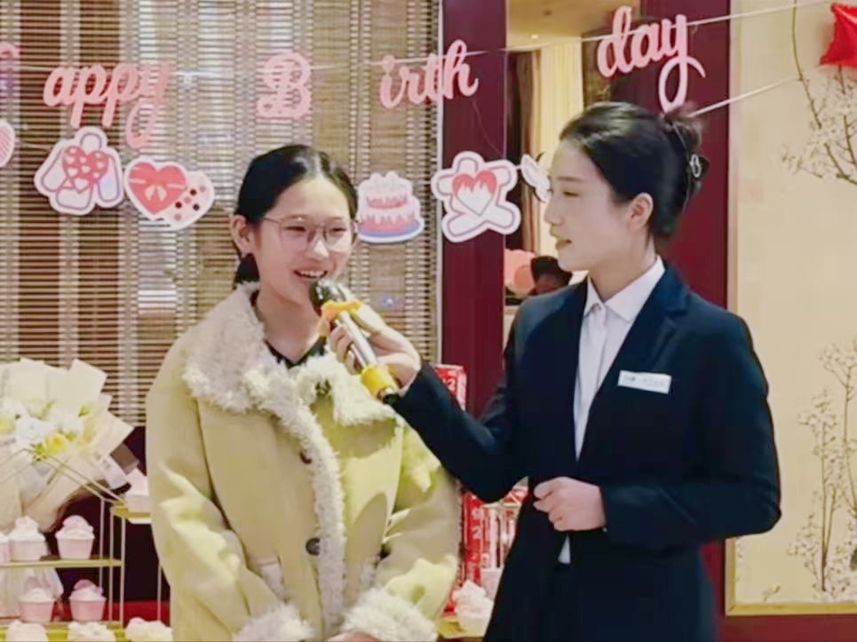 人生第一次，主持夢的初次綻放